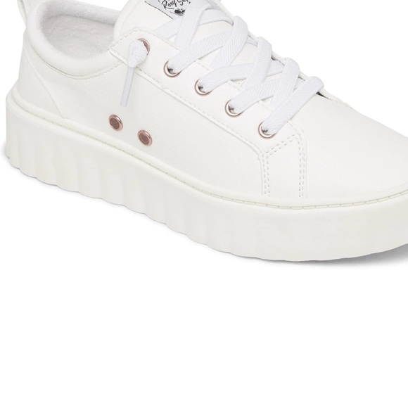 NWOB Roxy Sheialahh 2.0 - Picture 2 of 5